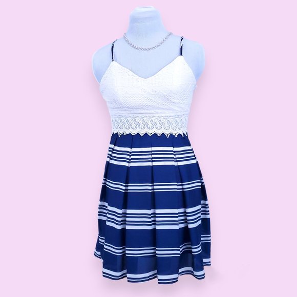 Papaya Striped Chiffon Dress with Lace & Pleats S - Picture 1 of 8